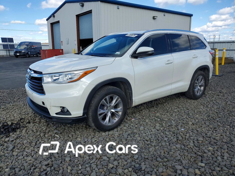 Toyota Highlander 2015 - Image 1 of 13
