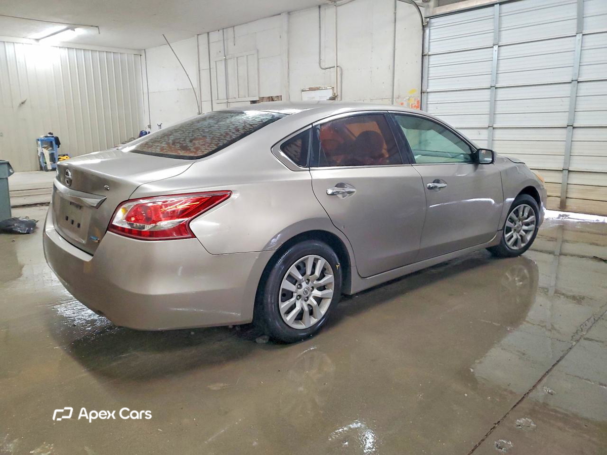 Nissan Altima 2013