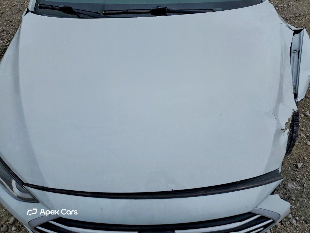 Hyundai Elantra 2018