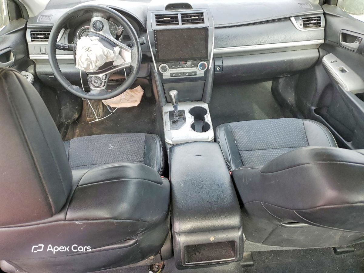 Toyota Camry 2012