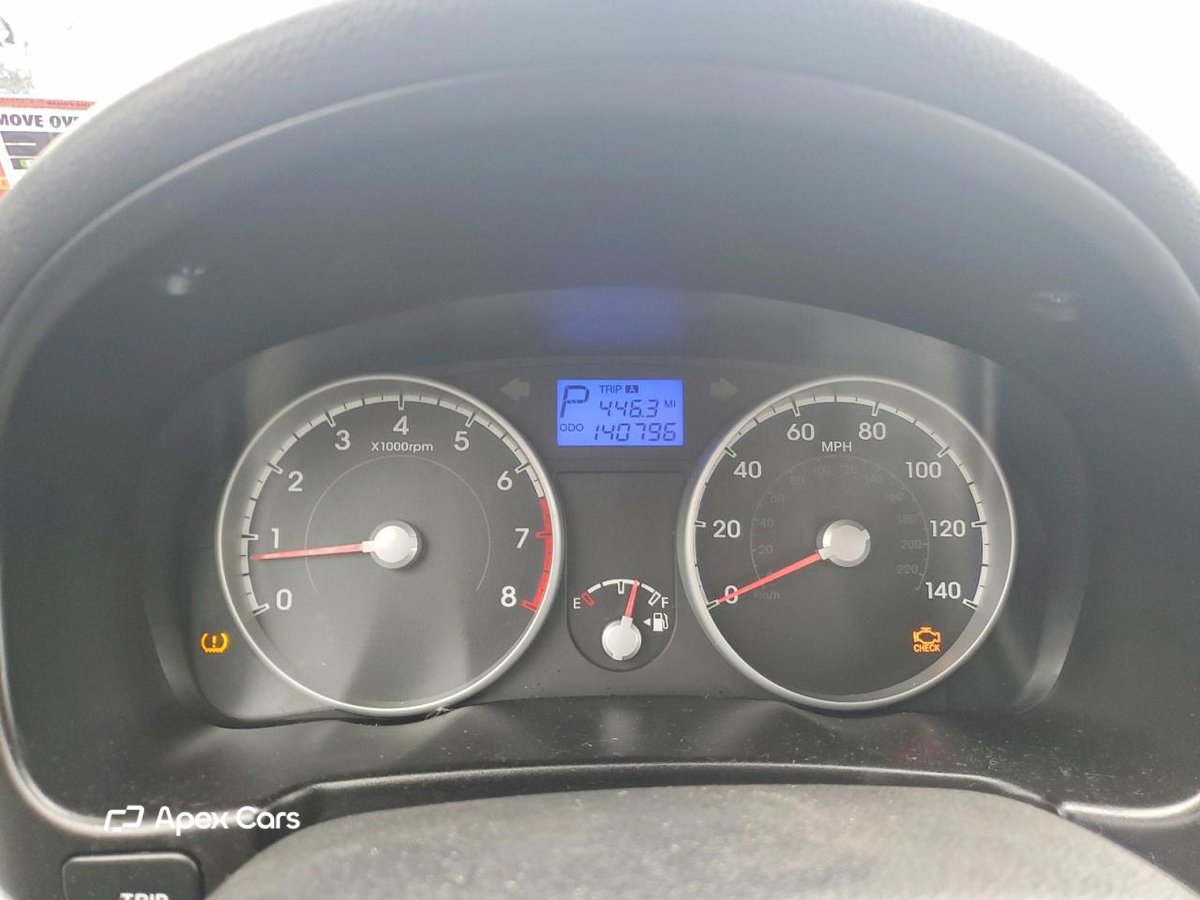 Hyundai Accent 2010
