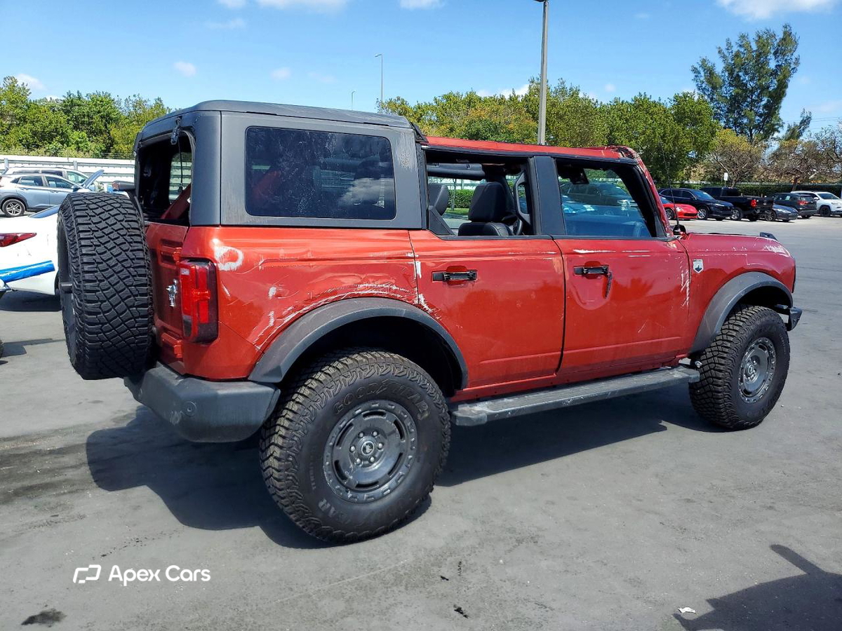 Ford Bronco 2024