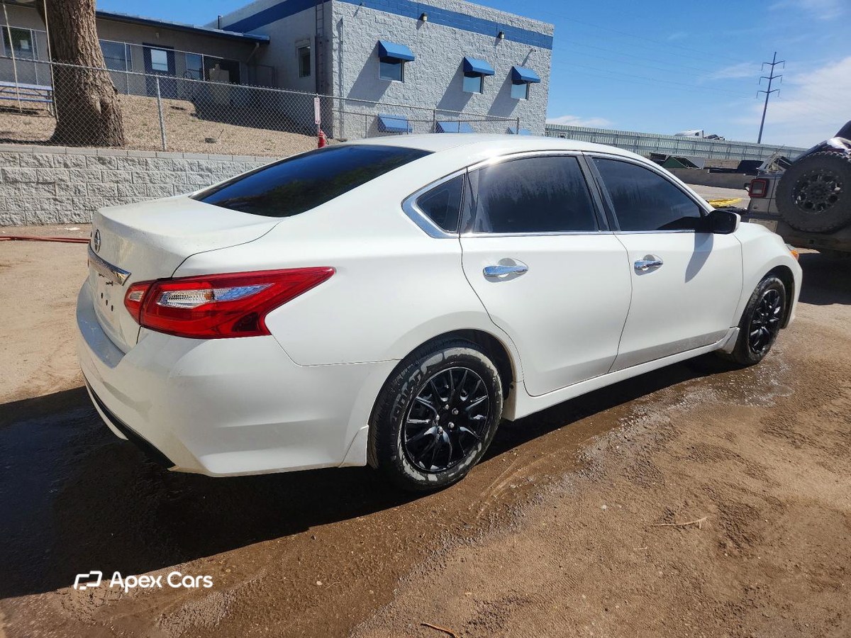 Nissan Altima 2017