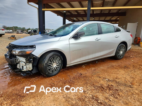 Chevrolet Malibu 2017 - Image 1 of 14