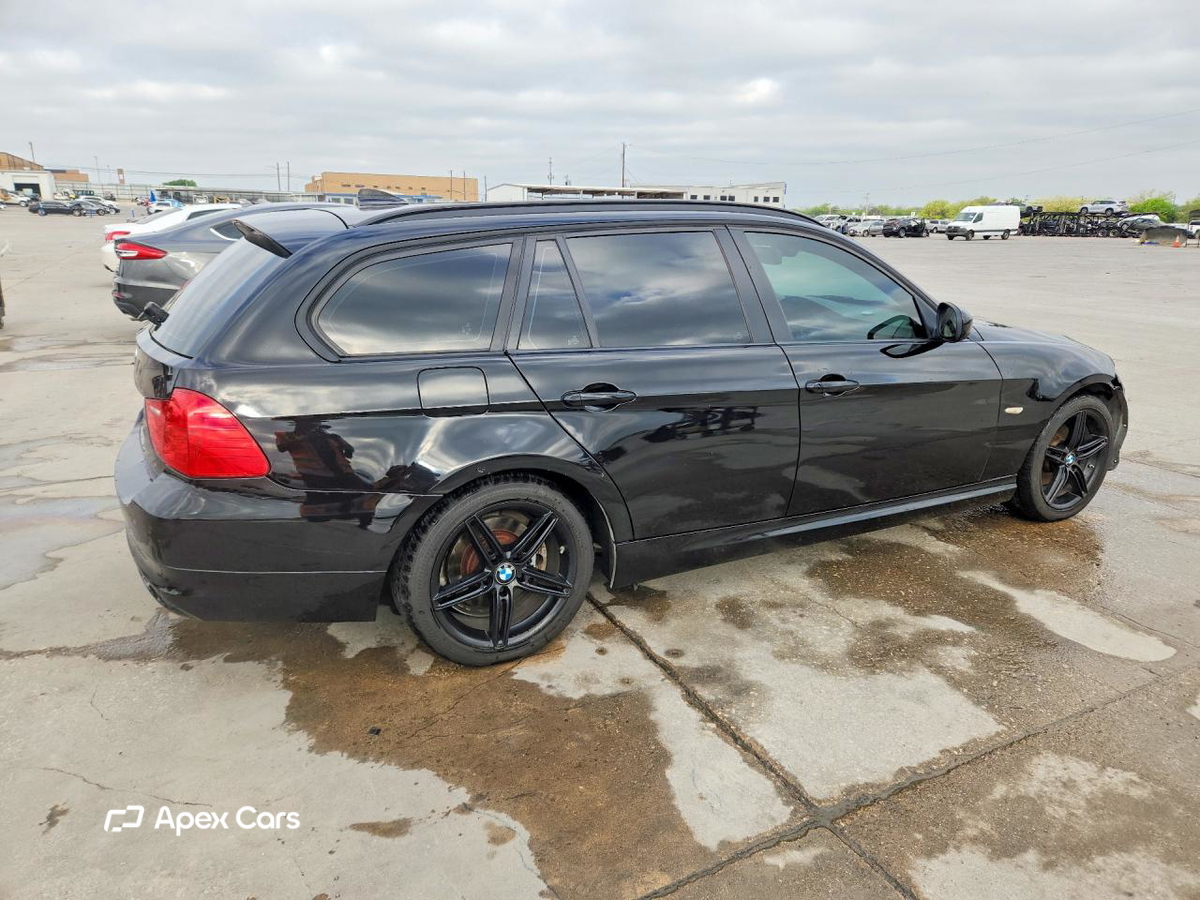 BMW Series 3 2012
