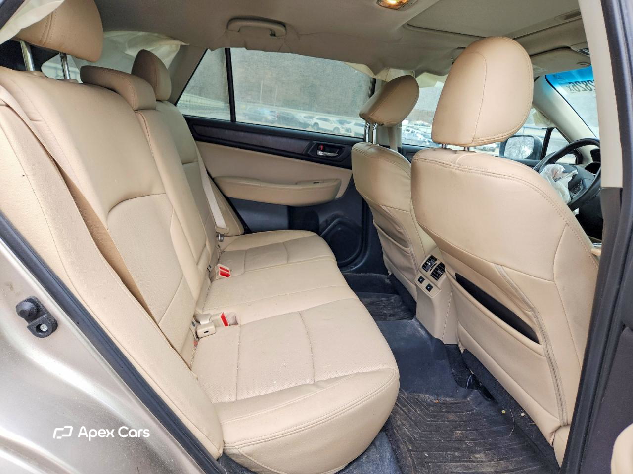 Subaru Outback 2015