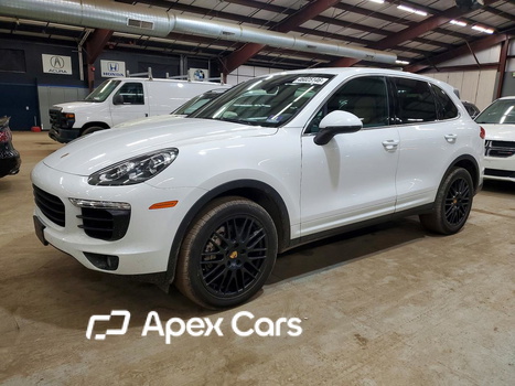 Porsche Cayenne 2017 - Image 1 of 13