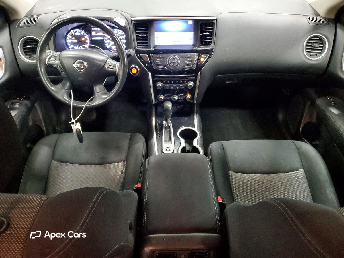 Nissan Pathfinder 2017