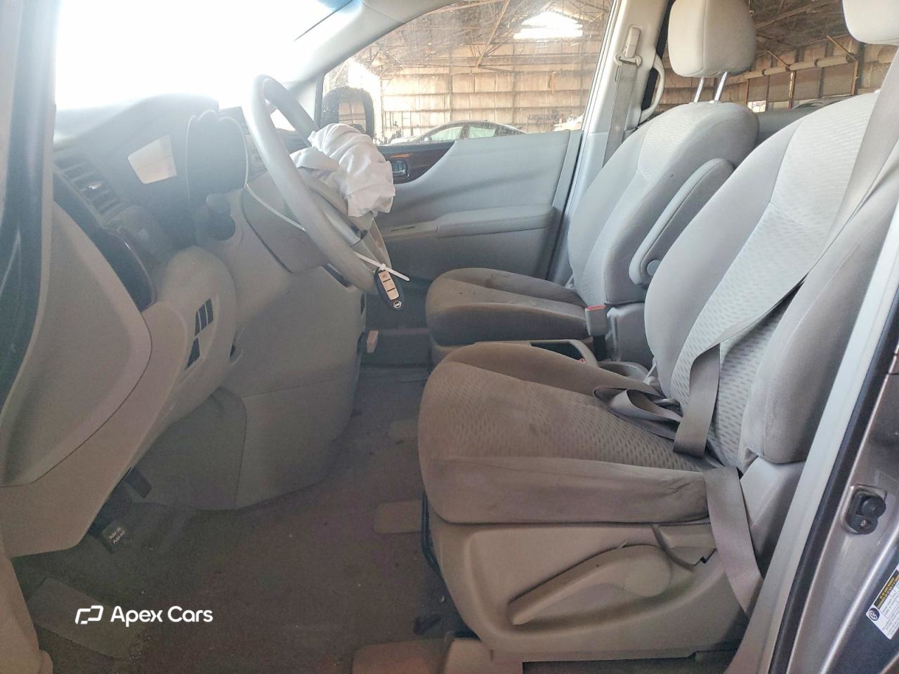 Nissan Quest 2015
