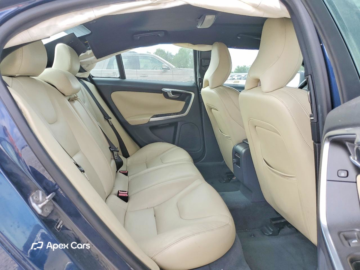 Volvo S60 2015
