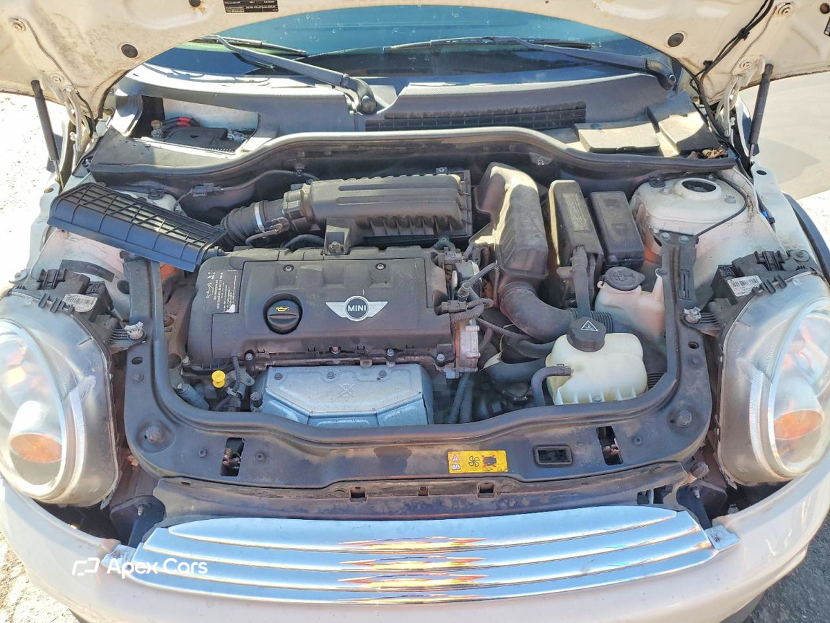 MINI Cooper 2011