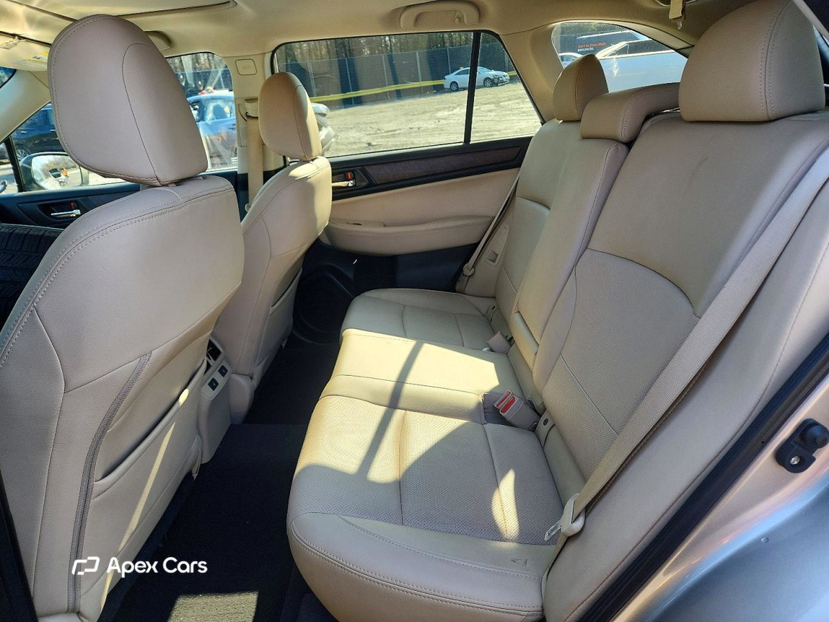 Subaru Outback 2016