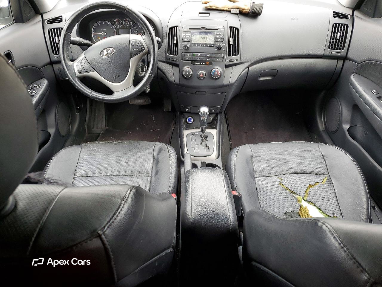 Hyundai Elantra 2011