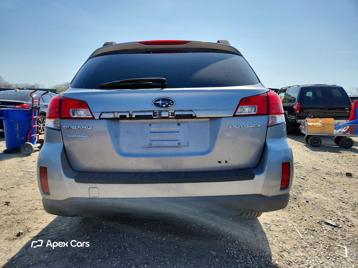 Subaru Outback 2010