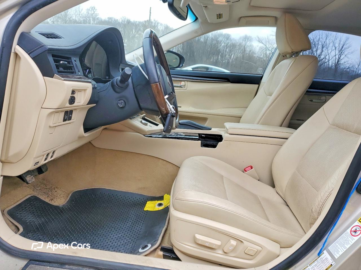 Lexus ES 2013