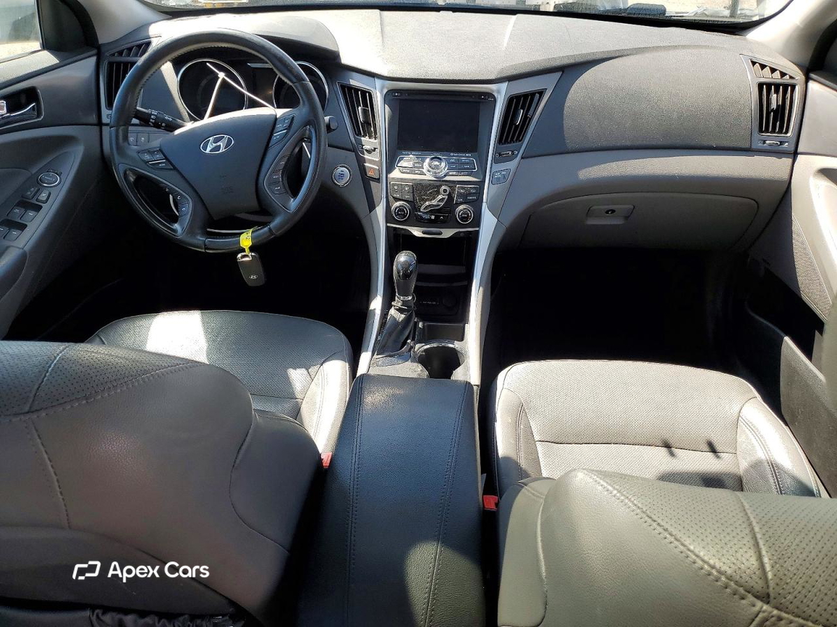 Hyundai Sonata 2012