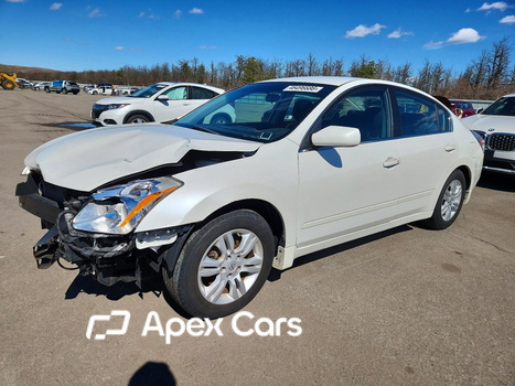 Nissan Altima 2010 - Image 1 of 13