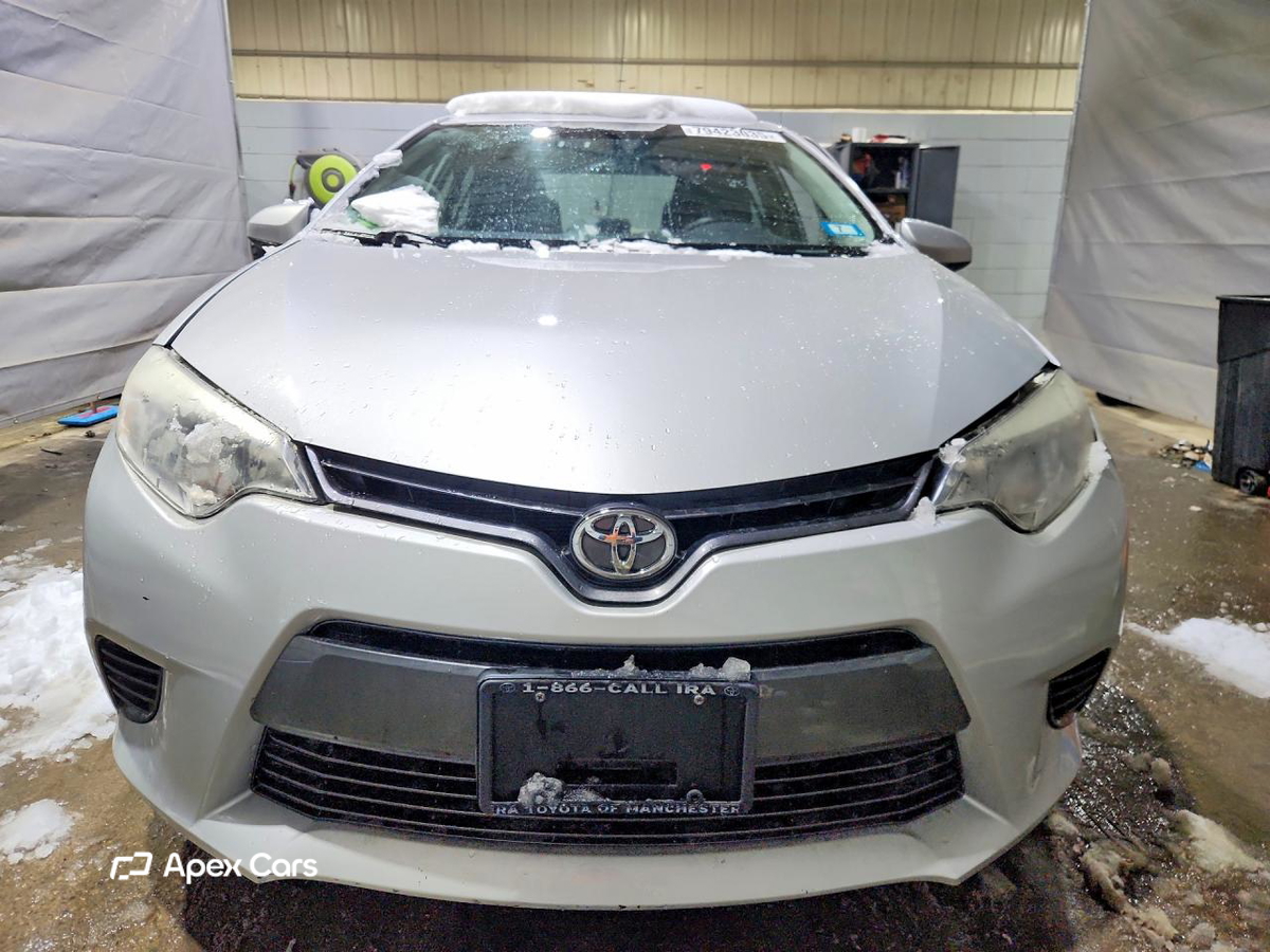 Toyota Corolla 2015