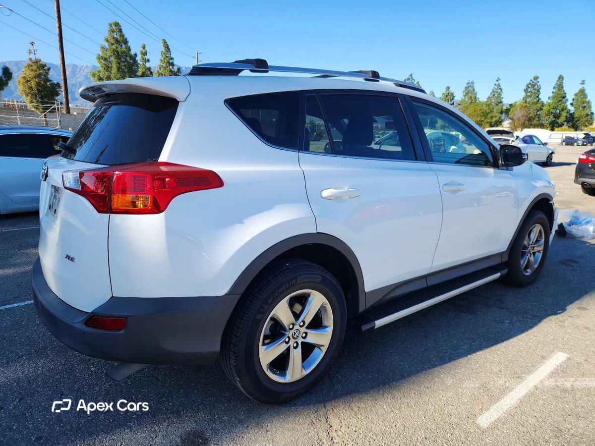 Toyota RAV 4 2015