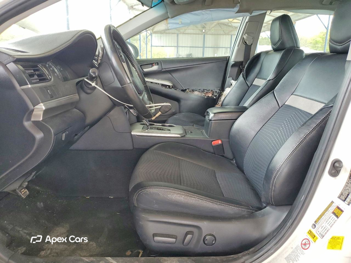 Toyota Camry 2012