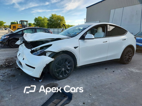 Tesla Model Y 2023 - Zdjęcie 1 z 14