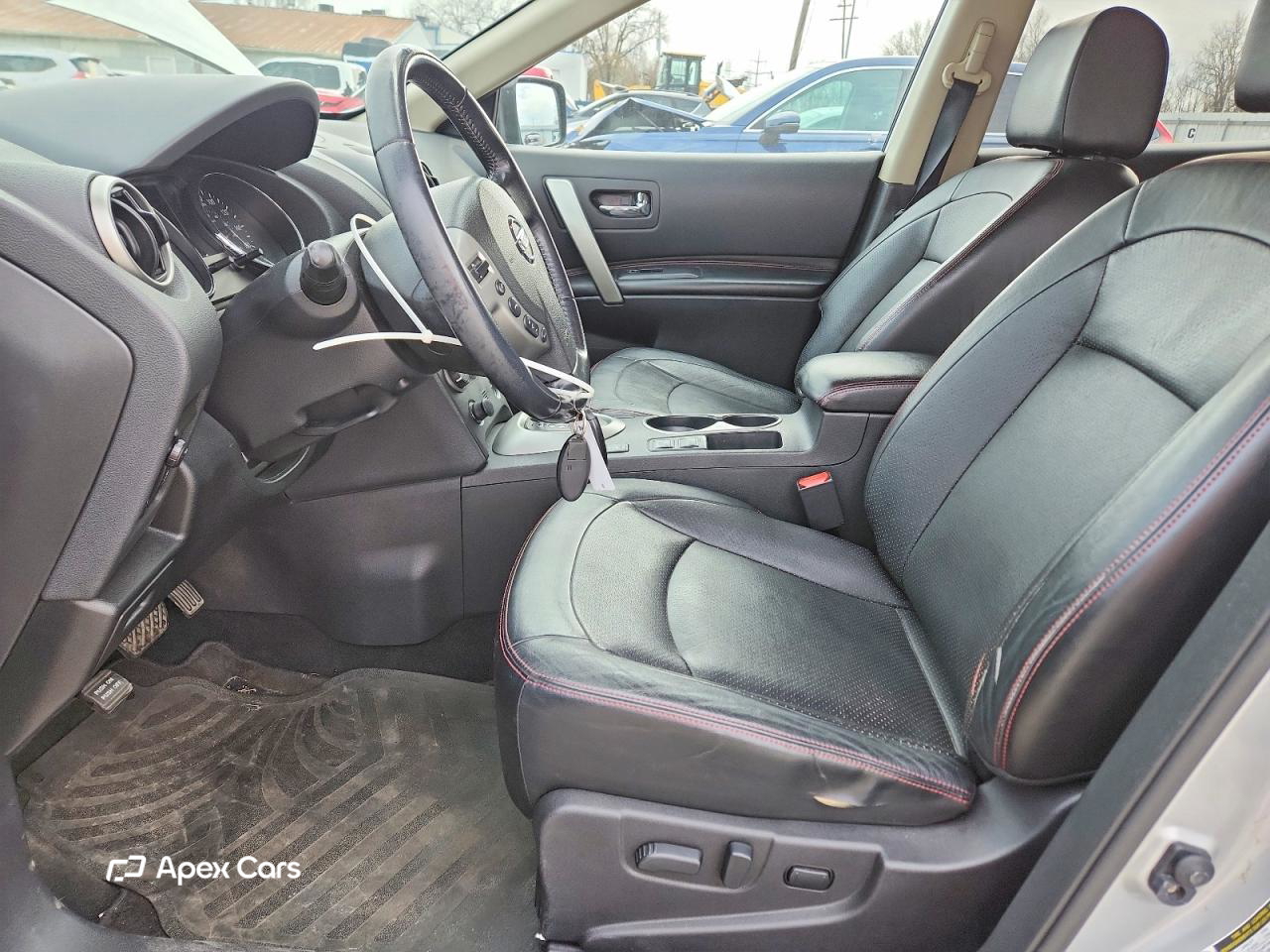 Nissan Rogue 2012