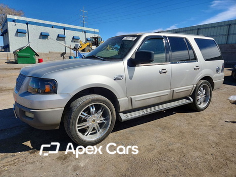 Ford Expedition 2003 - Image 1 of 13