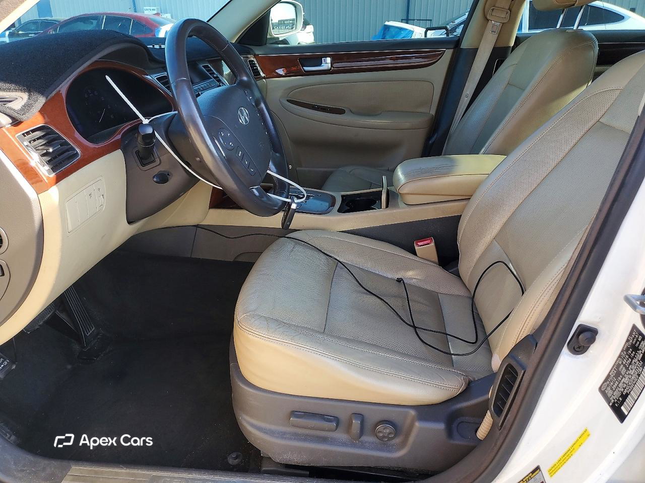 Hyundai Genesis 2013