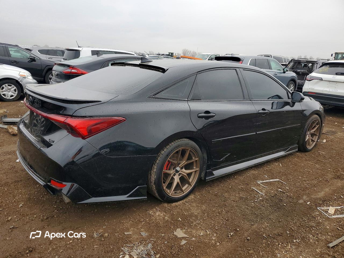 Toyota Avalon 2020