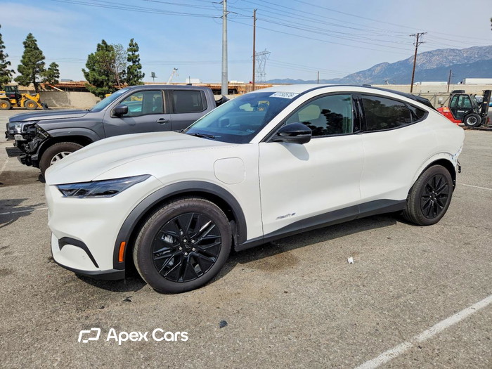 2025 Ford Mustang - Image 1 of 5