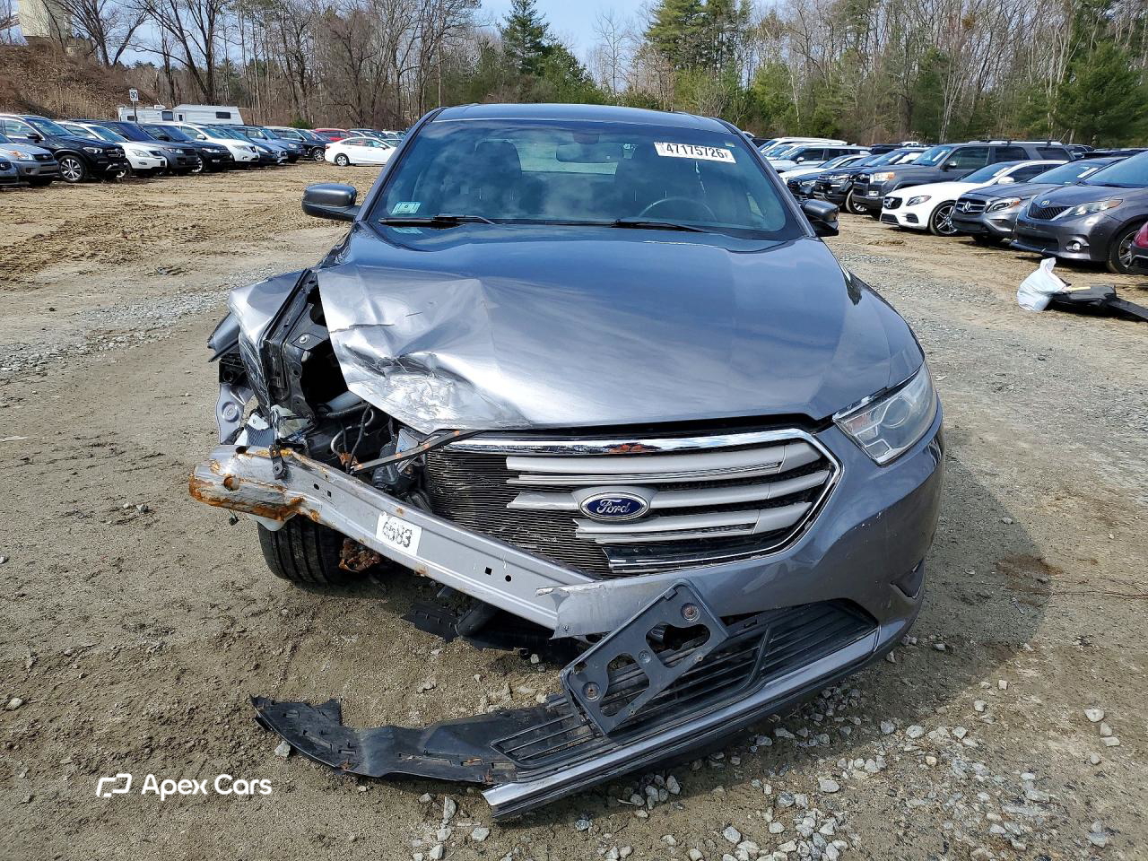 Ford Taurus 2013