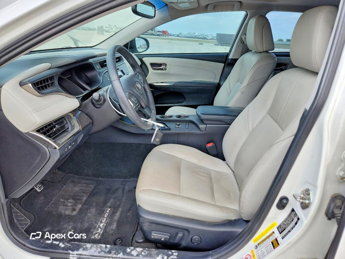 Toyota Avalon 2017