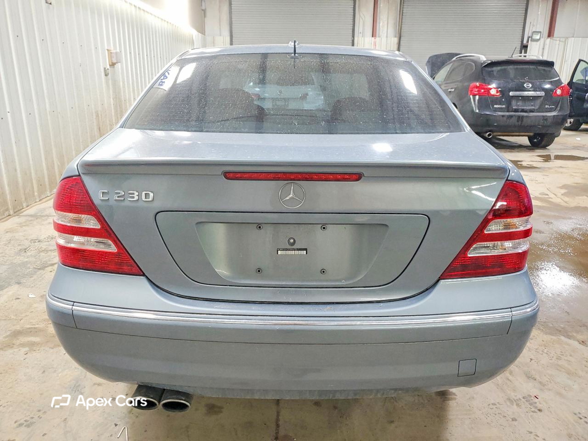 Mercedes-Benz  2007