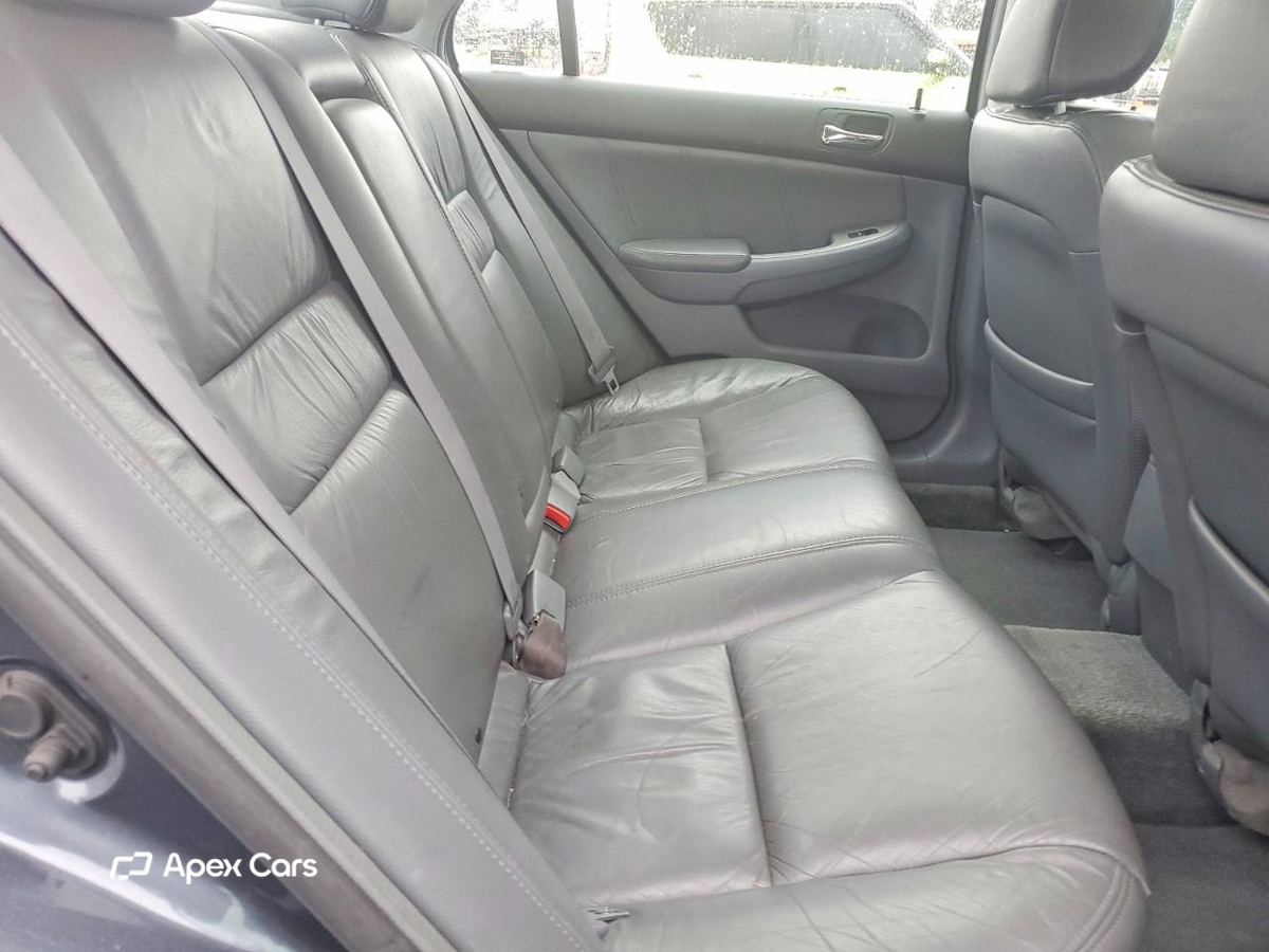 Honda Accord 2003