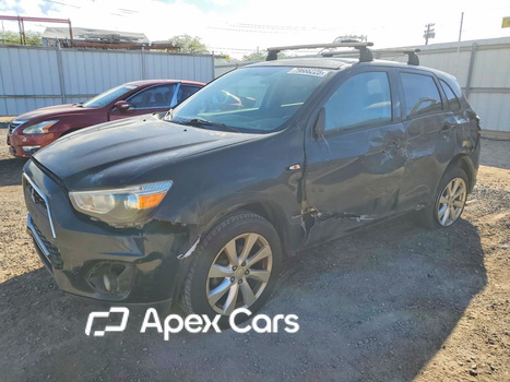 Mitsubishi Outlander 2015 - Image 1 of 12