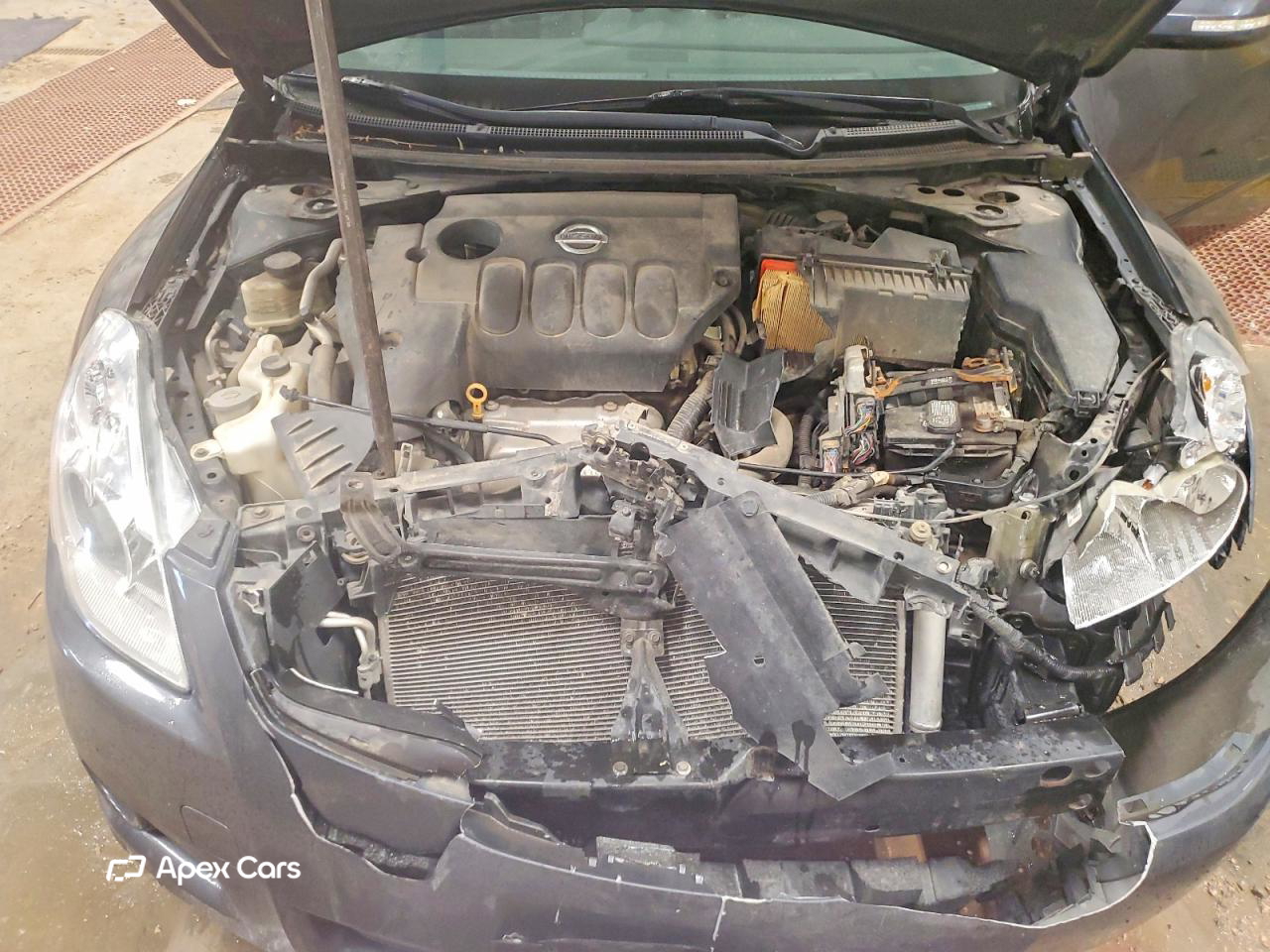 Nissan Altima 2012
