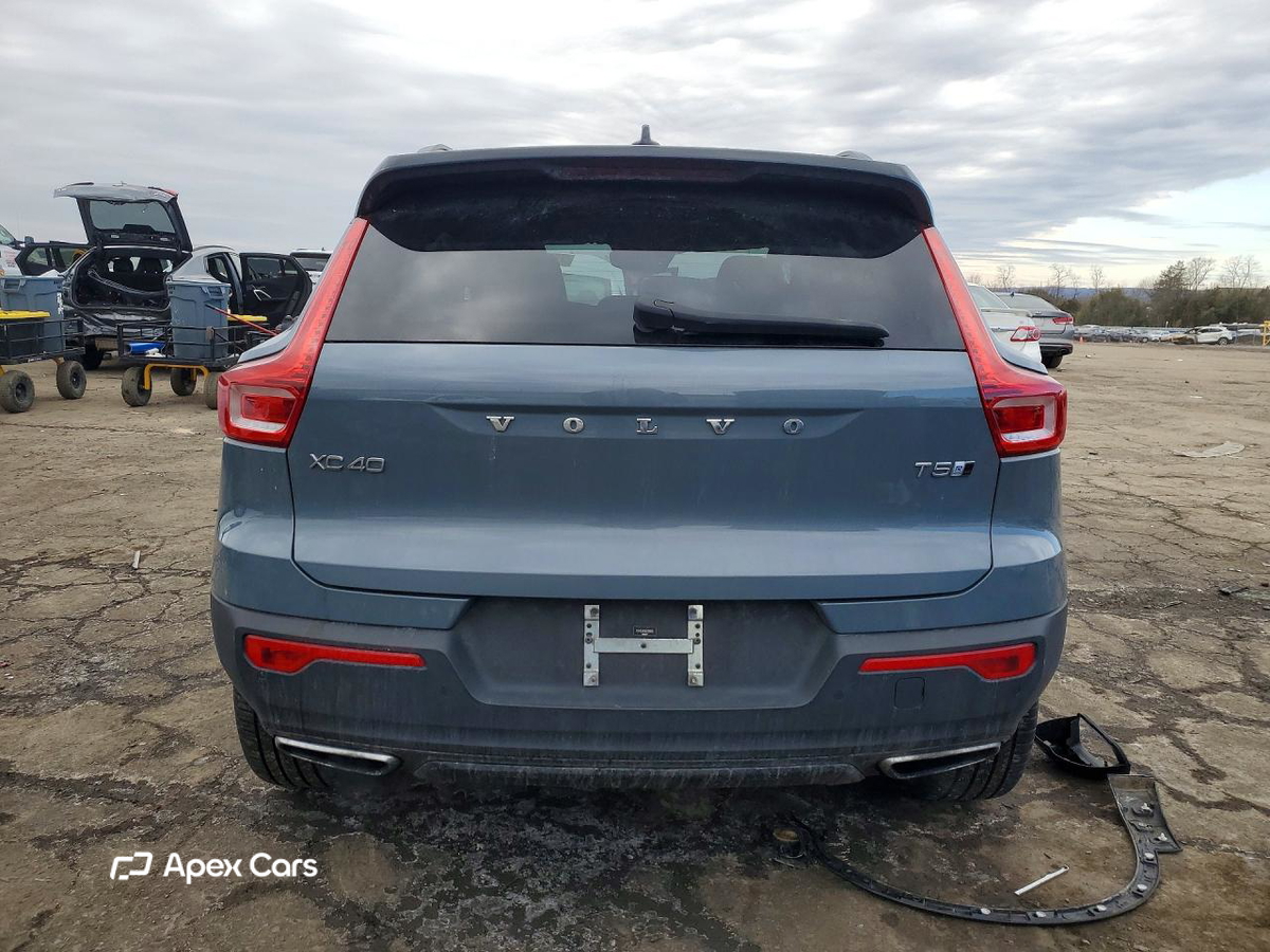 Volvo XC40 2020