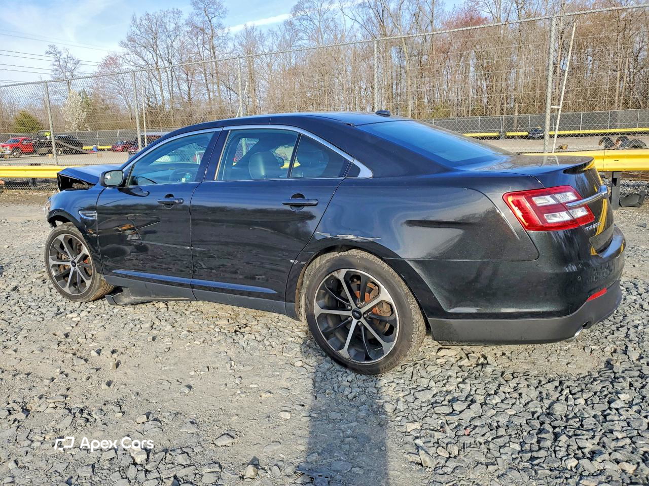 Ford Taurus 2015
