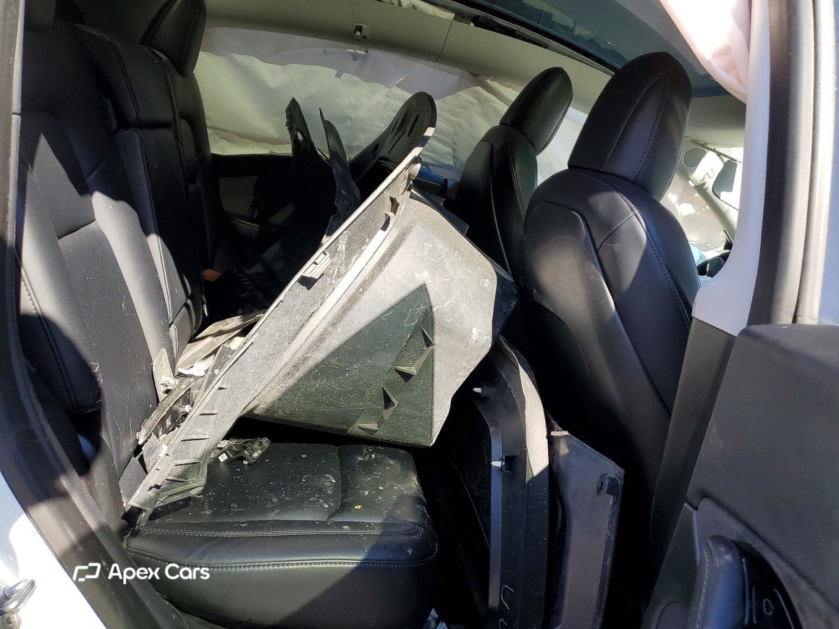 Tesla Model Y 2020