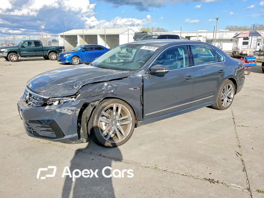 Volkswagen Passat 2017 - Image 1 of 13