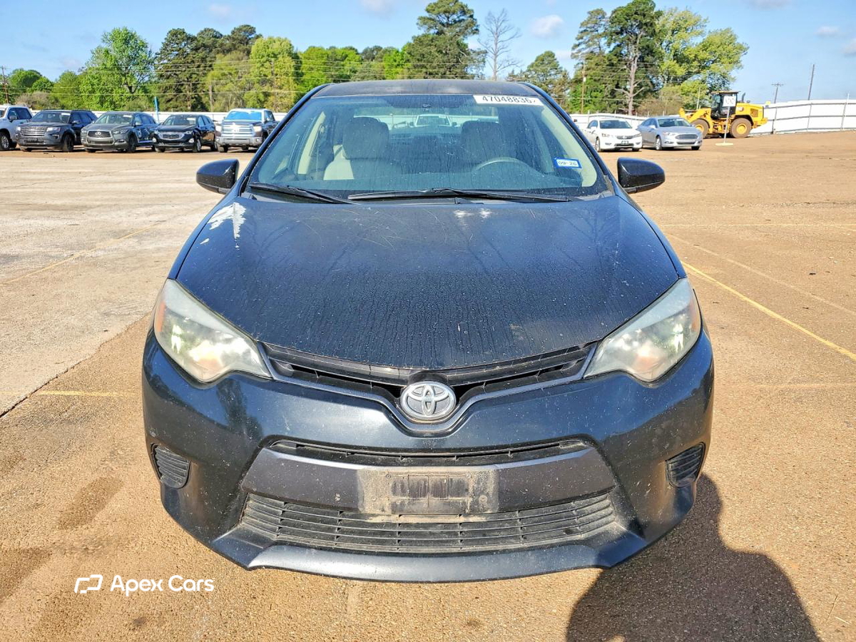 Toyota Corolla 2015