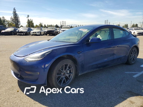 Tesla Model 3 2021 - Zdjęcie 1 z 13