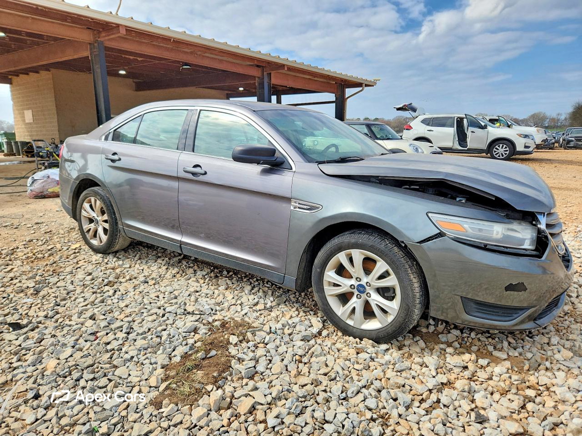 Ford Taurus 2013