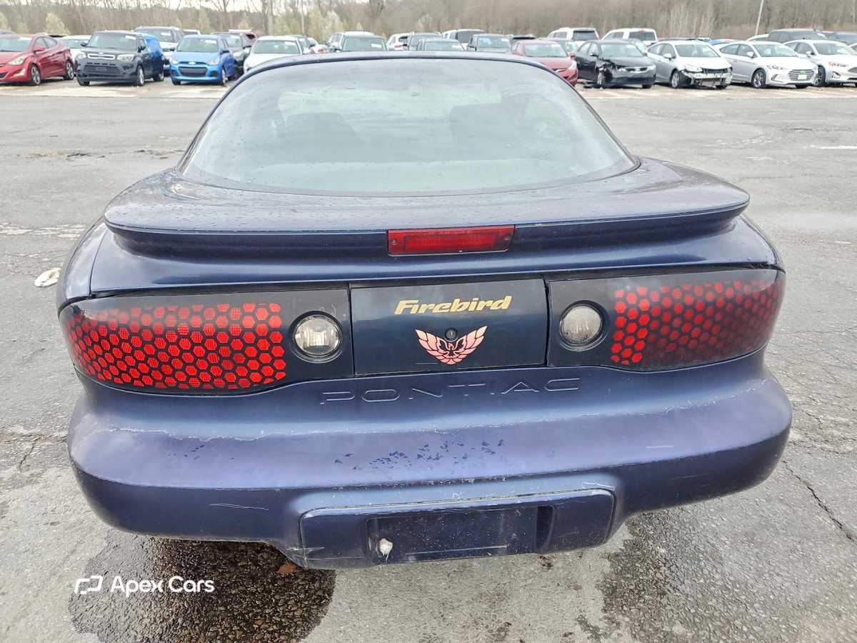 Pontiac Firebird 2002