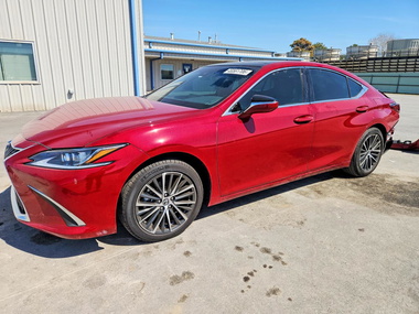 Lexus ES 2025 - Image 1 of 13