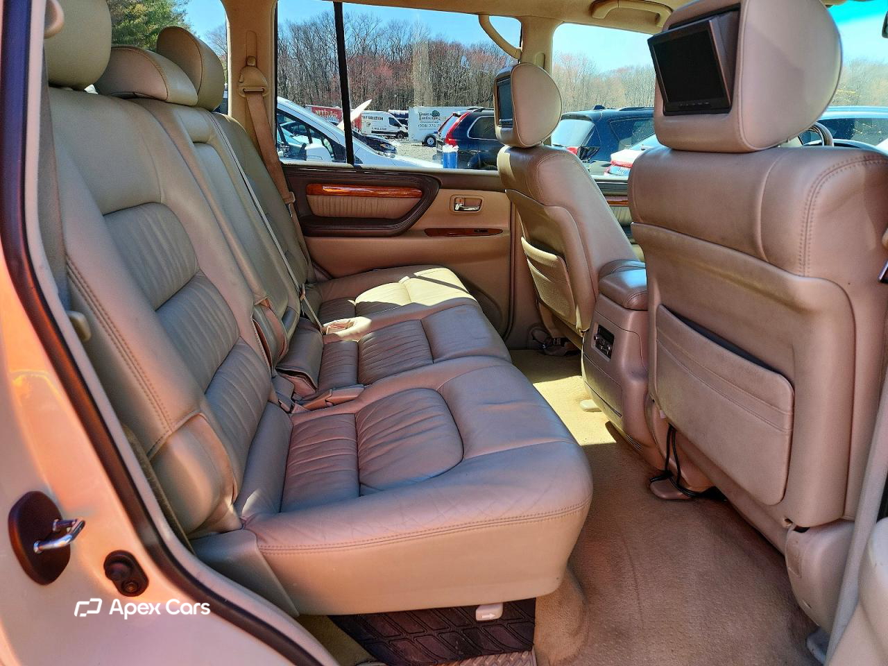 Lexus LX 2006