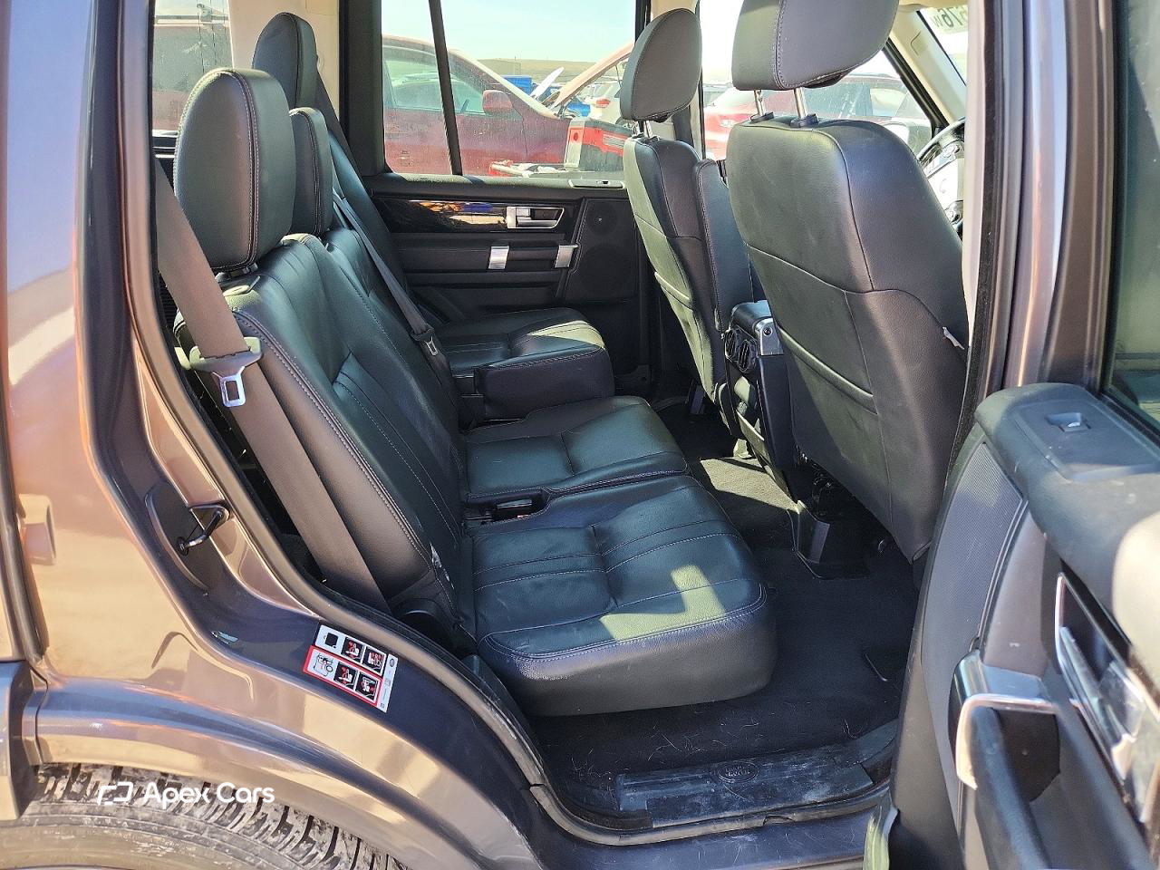 Land Rover LR4 2016