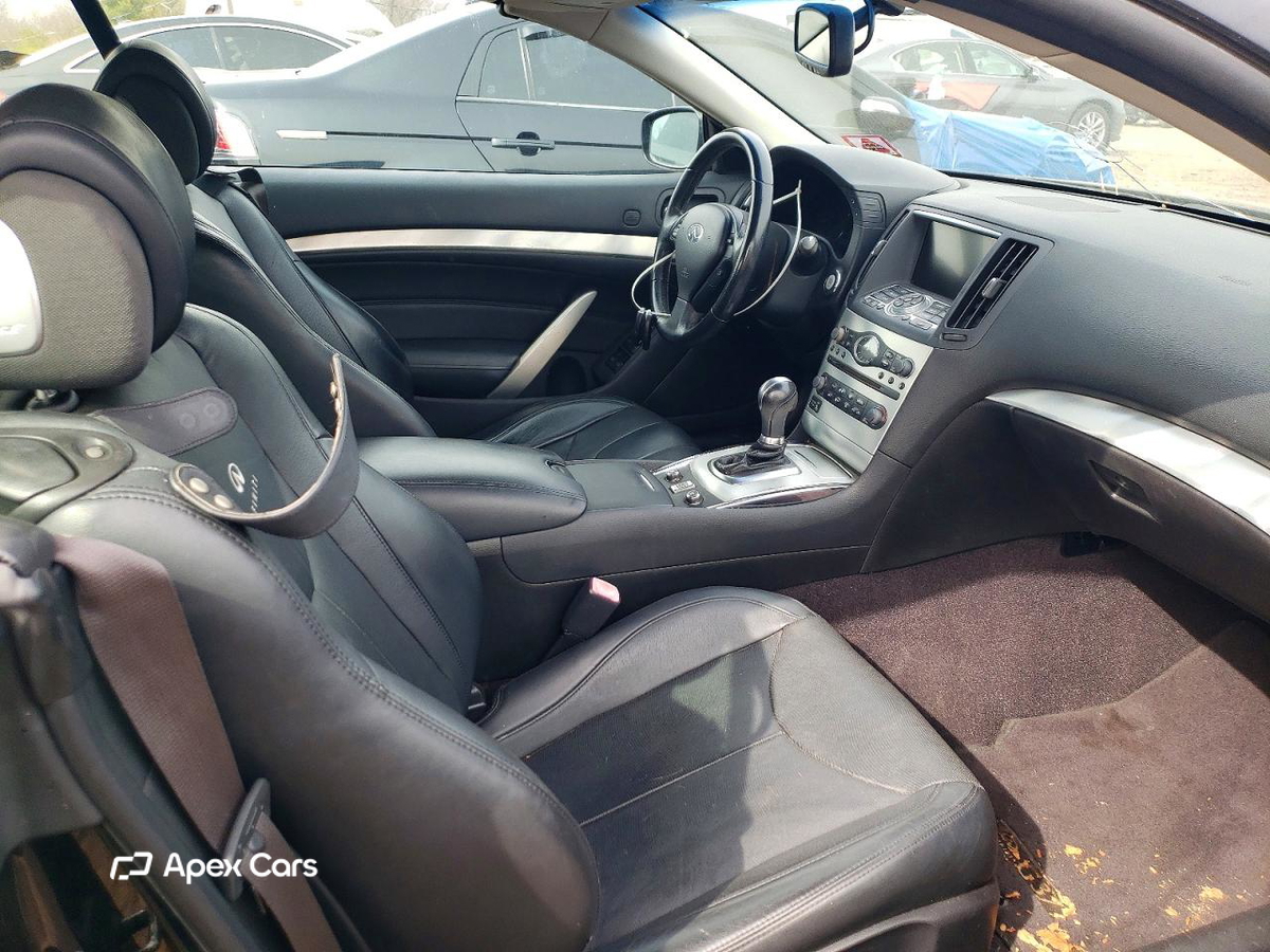 Infiniti G 2013