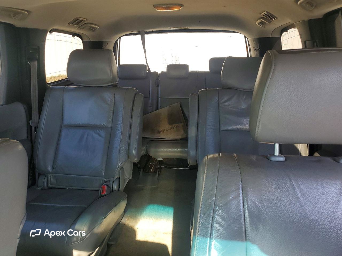 Toyota Sequoia 2008