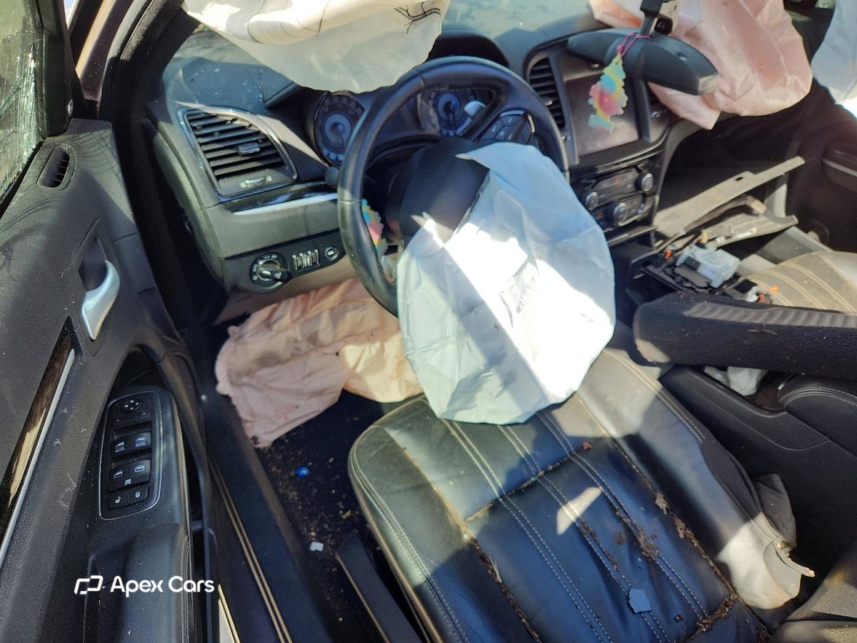 Chrysler 300 2019
